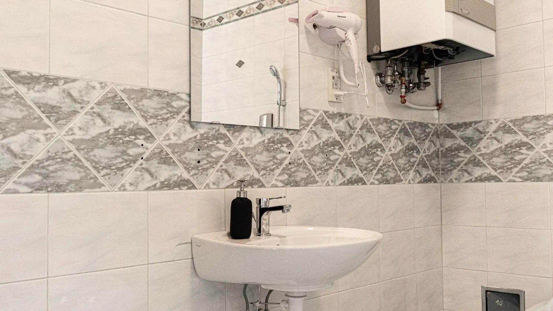 Brilliant 2Br Apt. Near Akh-Hospital Vienne Appartement